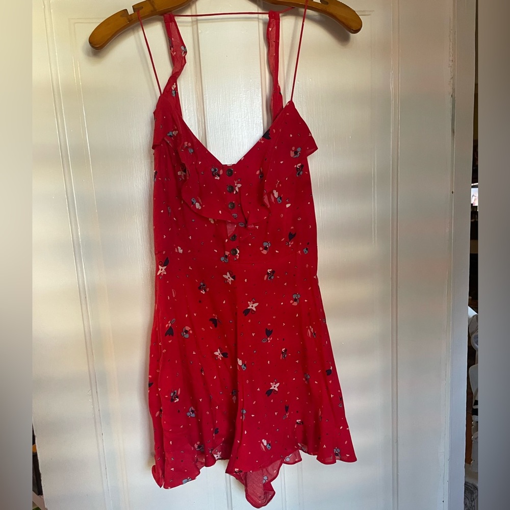 URBAN OUTFITTERS Vintage red & floral romper from Urban Outfitters circa 2013 ❤️
